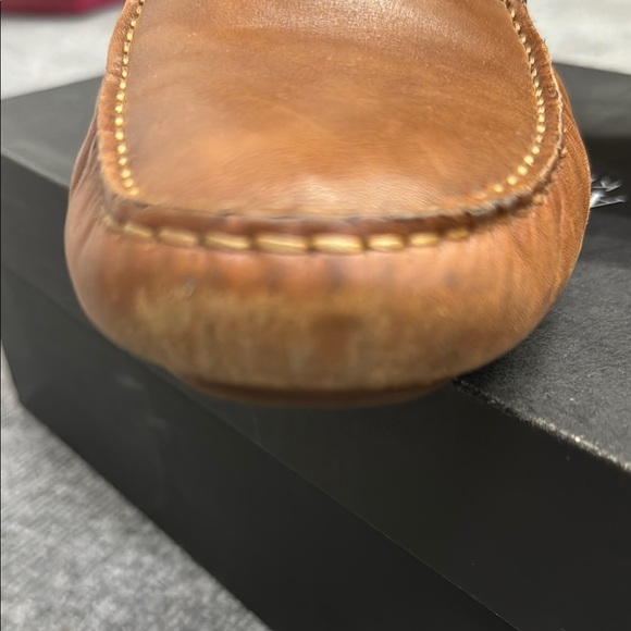 Kenneth Cole Leather Driving Moccasins with Chain Bit Detail - Picture 4 of 8